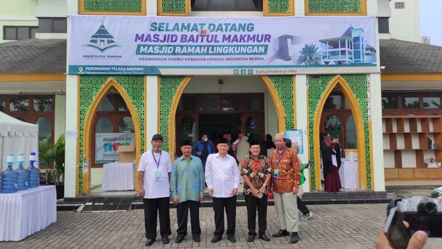 Foto: Masjid Baitul Makmur